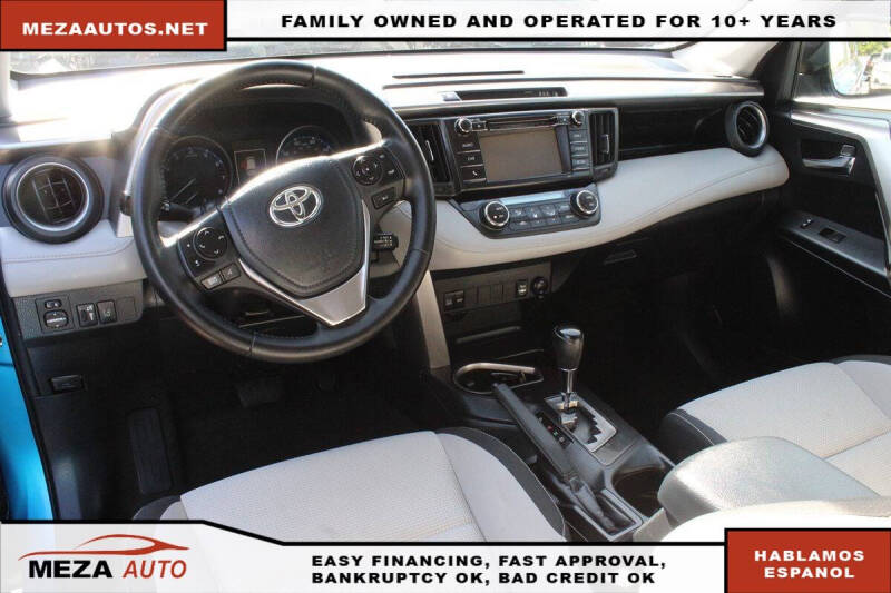 2017 Toyota RAV4 XLE