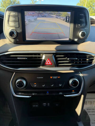 2020 Hyundai Santa Fe SE