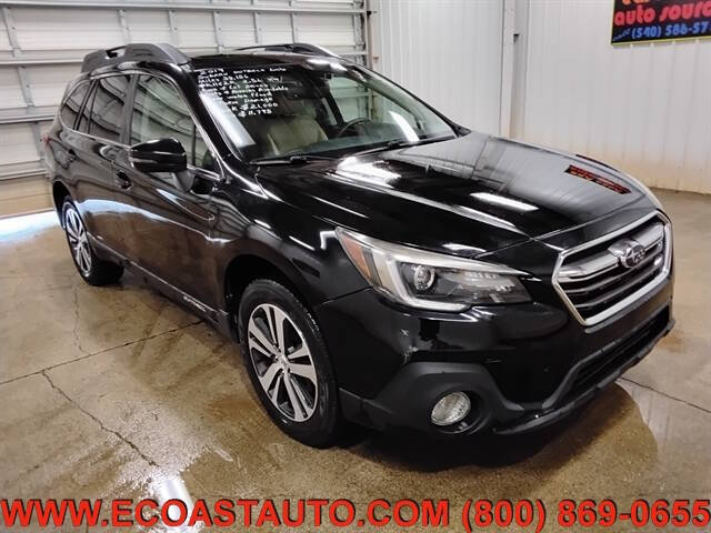 Subaru Outback's photo