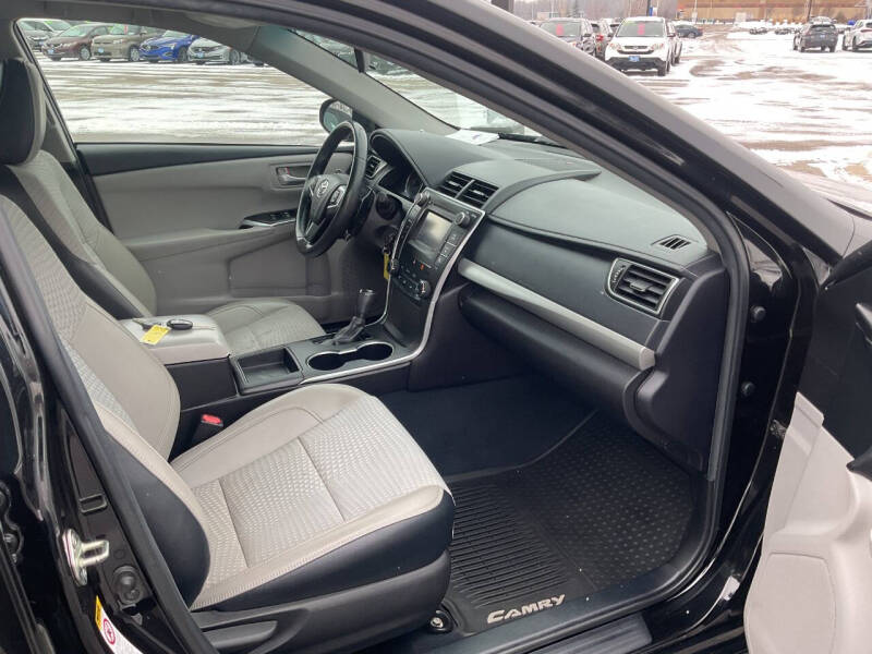 2015 Toyota Camry SE