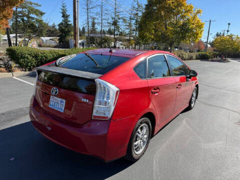 2010 Toyota Prius I