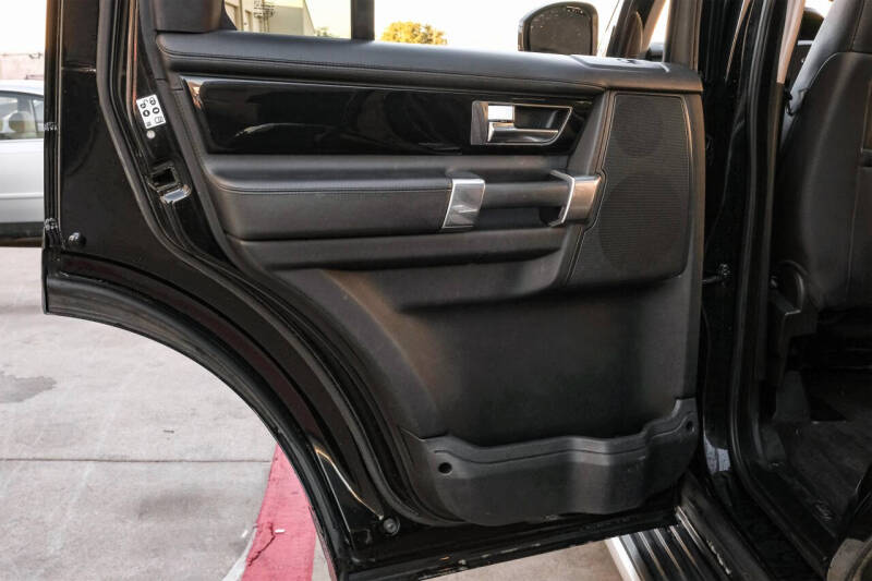 2016 Land Rover LR4 HSE LUX