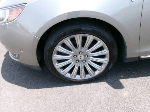 2016 Lincoln MKS