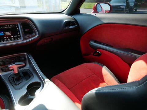 2015 Dodge Challenger SRT Hellcat