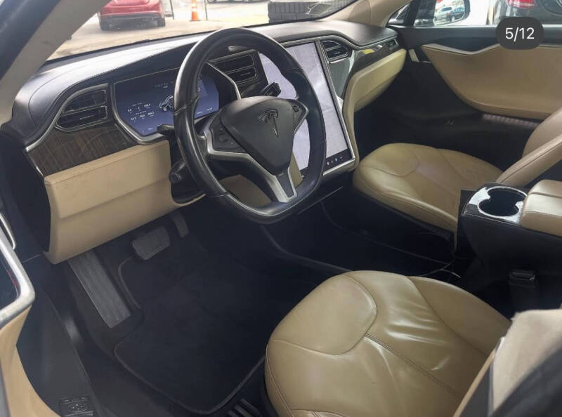 2013 Tesla Model S