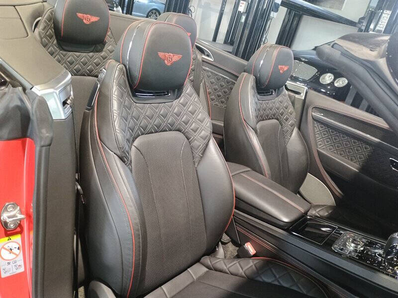2020 Bentley Continental GTC V8
