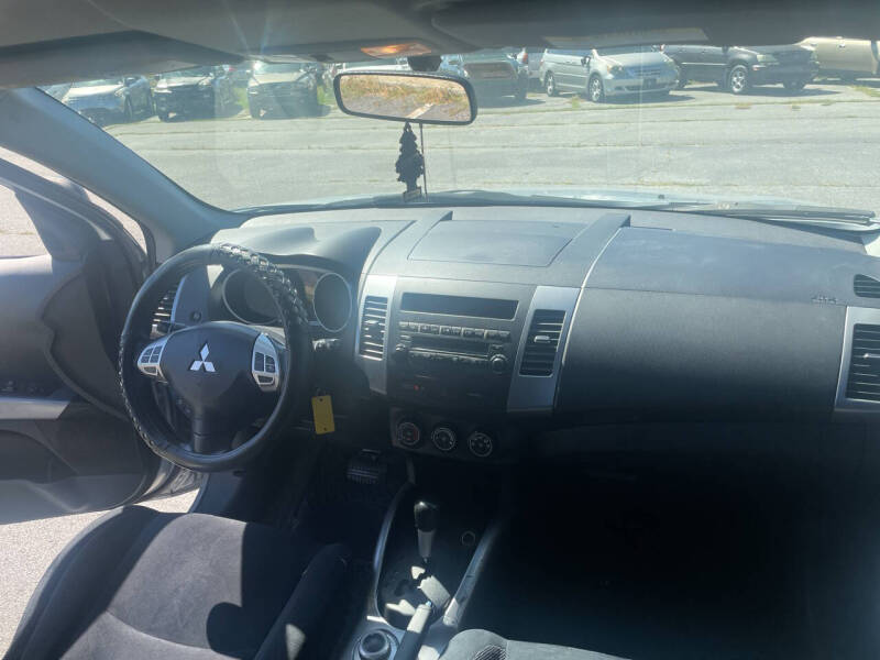 2007 Mitsubishi Outlander LS