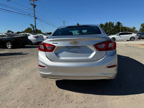 2018 Chevrolet Cruze LS Auto