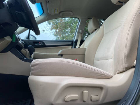 2017 Subaru Outback 2.5i Premium