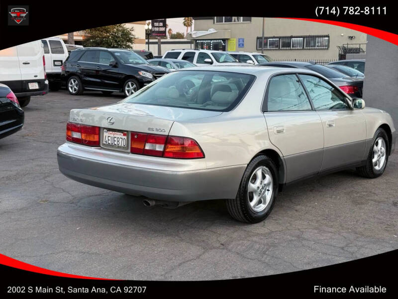 1999 Lexus ES 300