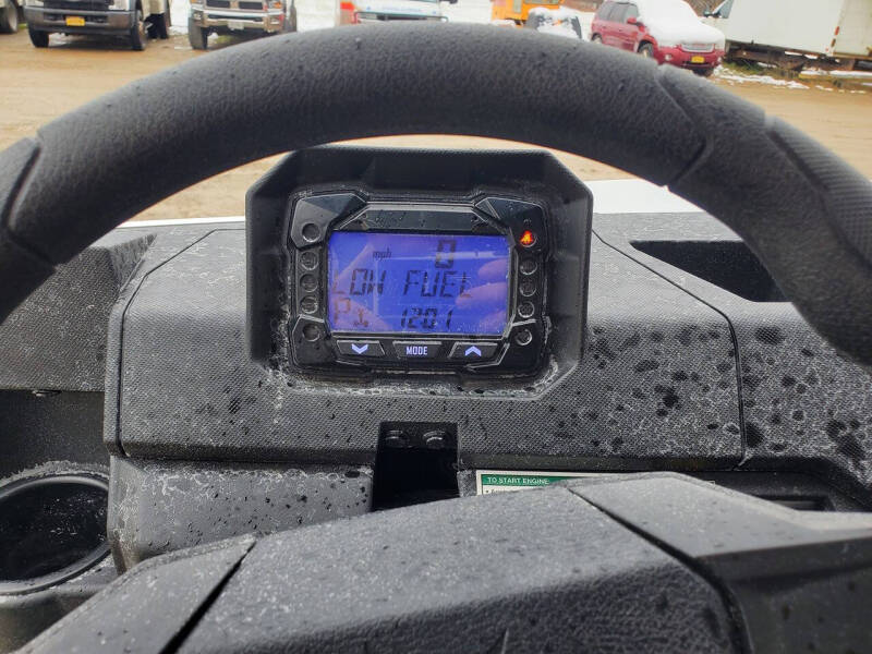 2025 Bobcat UV34XL Gas