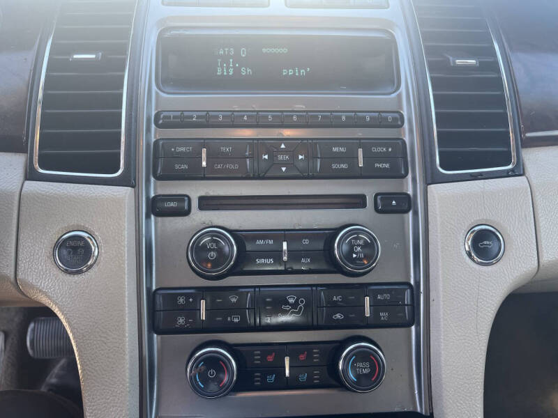 2010 Ford Taurus Limited