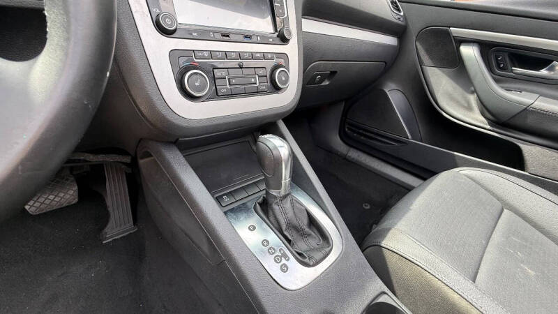 2012 Volkswagen Eos Komfort SULEV