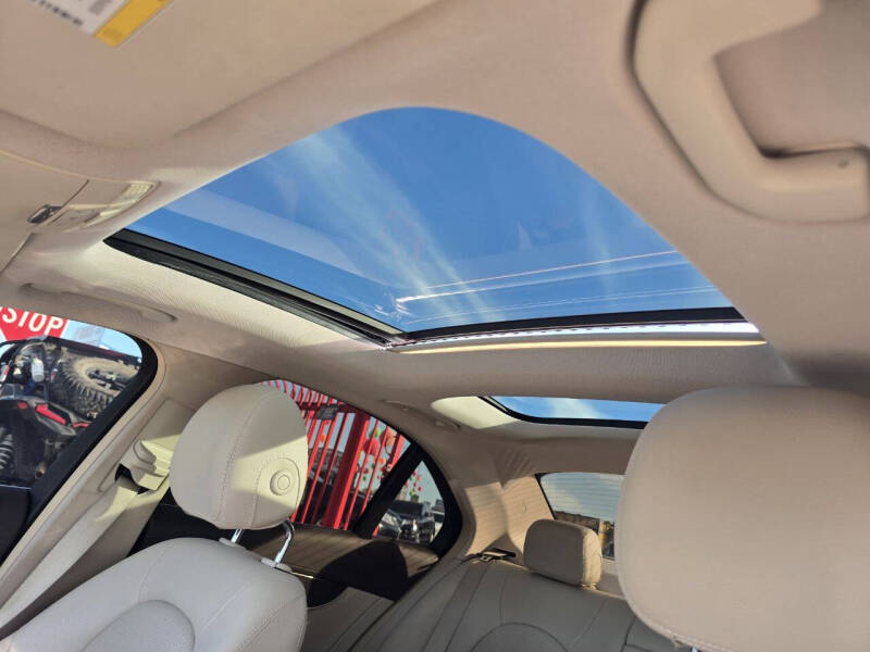 2015 Mercedes-Benz C-Class C 300