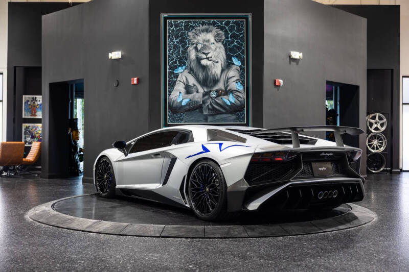 2016 Lamborghini Aventador LP 750-4 SV