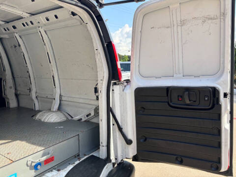 2020 Chevrolet Express 2500