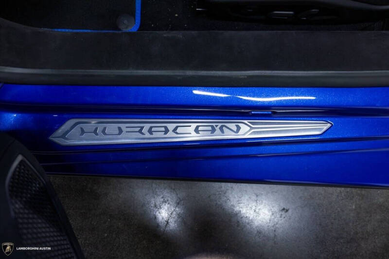 2023 Lamborghini Huracan Tecnica