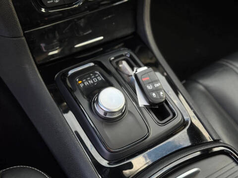 2023 Chrysler 300 S V6