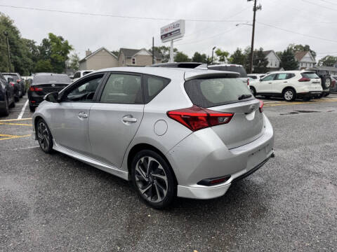 2016 Scion iM
