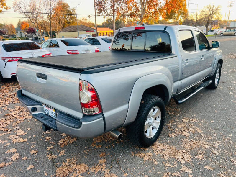 2015 Toyota Tacoma Base photo 3