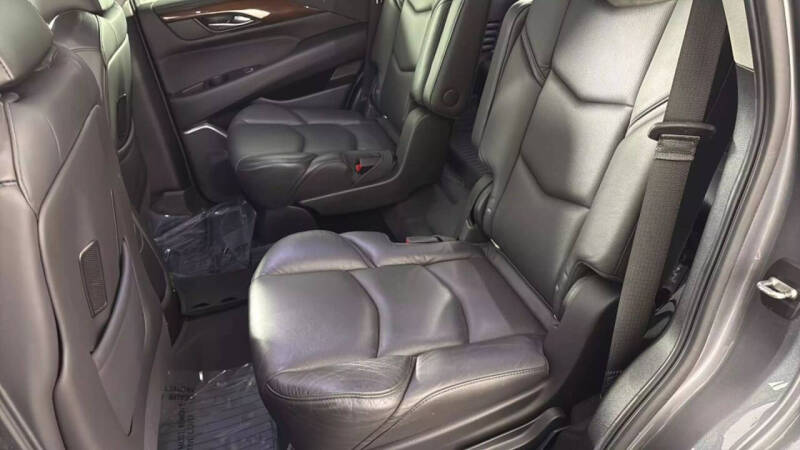 2020 Cadillac Escalade Premium Luxury