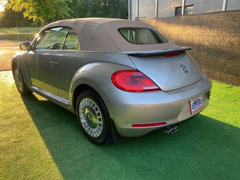2013 Volkswagen Beetle Convertible