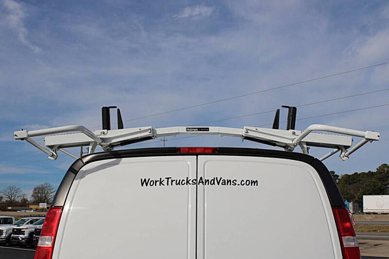 2024 Chevrolet Express 2500