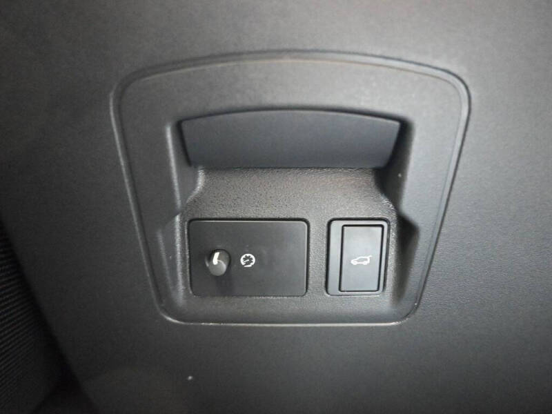 2024 Land Rover Range Rover Velar P250 Dynamic SE