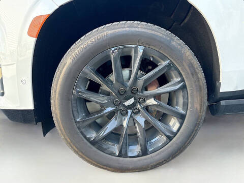 2023 Cadillac Escalade Sport