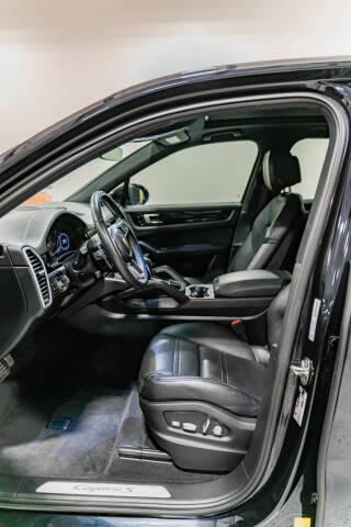 2020 Porsche Cayenne S