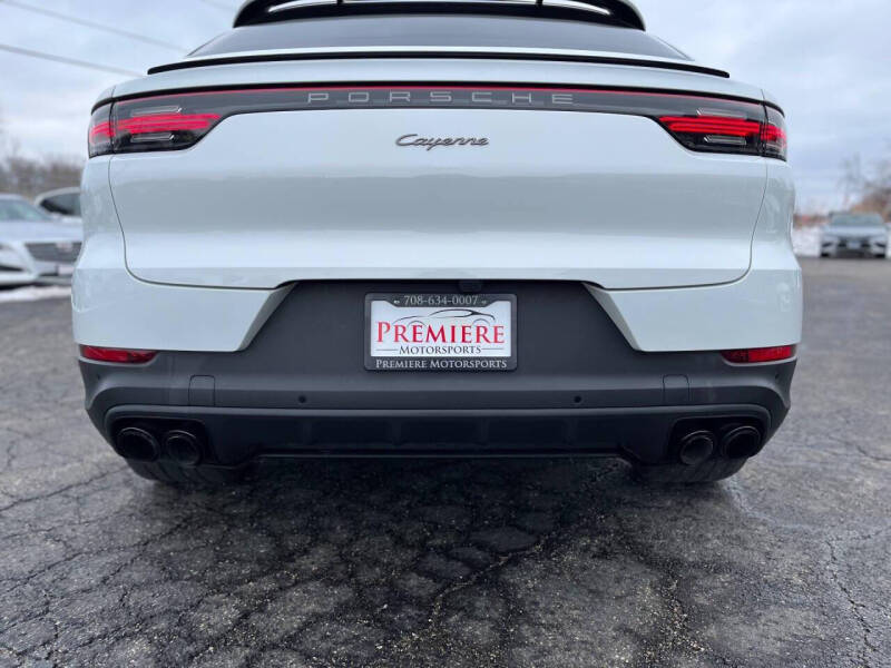 2022 Porsche Cayenne Coupe Platinum Edition