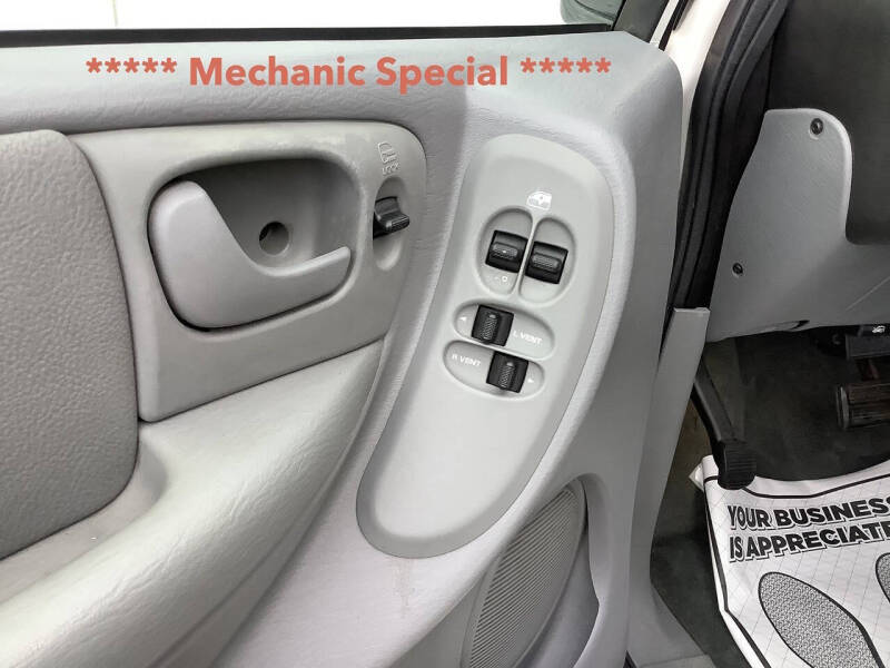 2005 Dodge Grand Caravan SXT