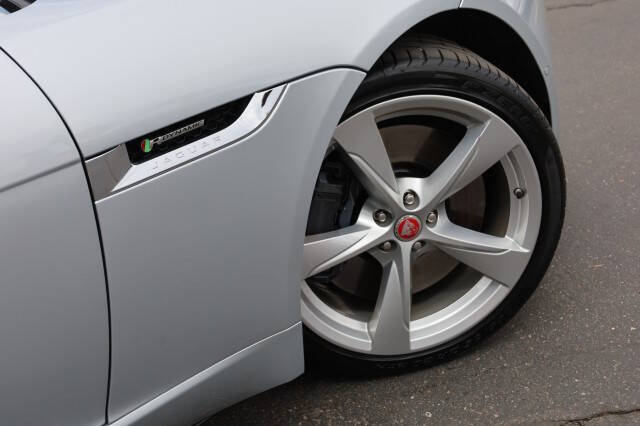2019 Jaguar F-TYPE R-Dynamic