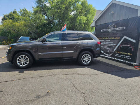 2021 Jeep Grand Cherokee Laredo E