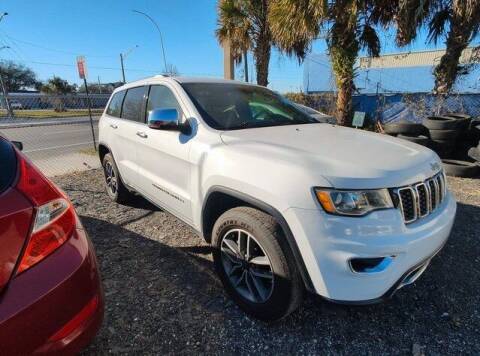 2020 Jeep Grand Cherokee for sale at FREDY USED CAR SALES in Houston TX