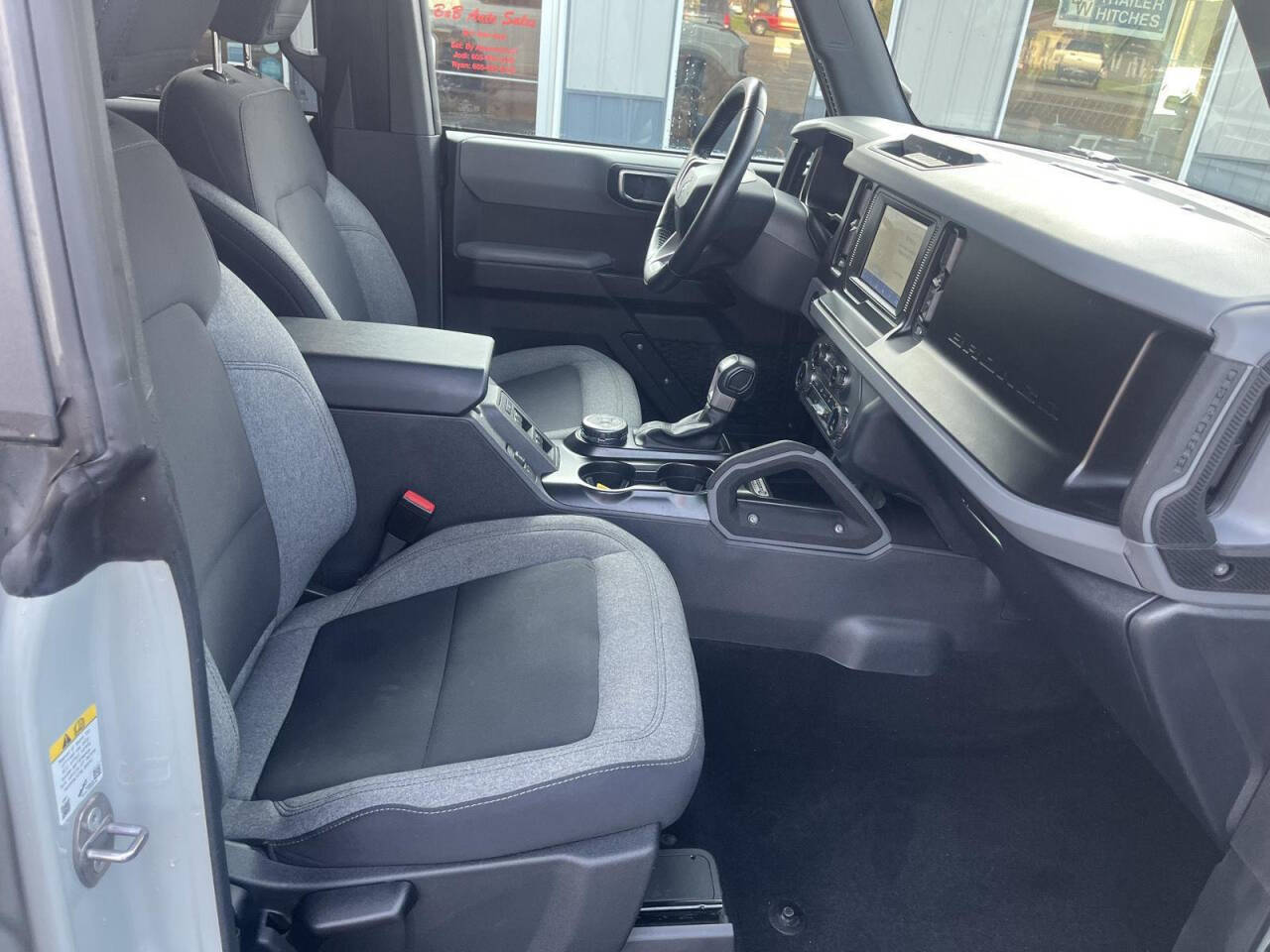 2022 Ford Bronco 36