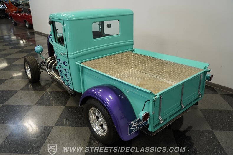 1932 Ford F-100