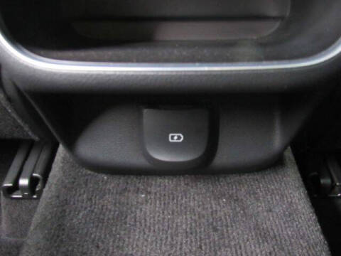 2022 Genesis GV70 2.5T Standard