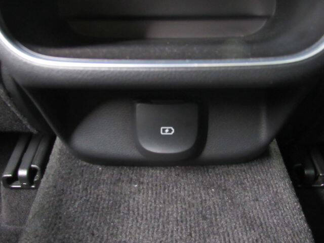 2022 Genesis GV70 2.5T Standard