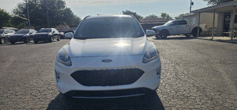 2020 Ford Escape SEL