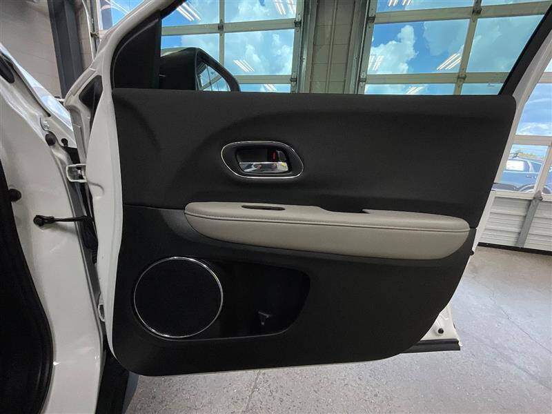 2022 Honda HR-V EX