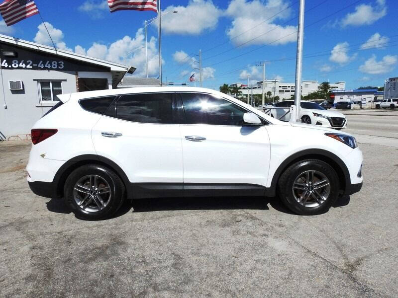 2018 Hyundai Santa Fe Sport  - $16,900