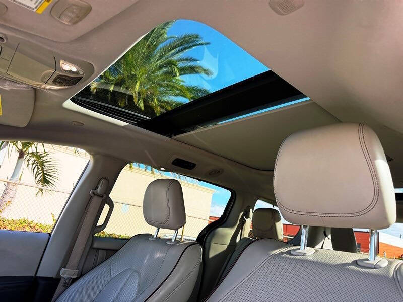 2017 Chrysler Pacifica Limited