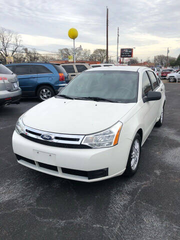 2011 Ford Focus for sale at Gator's Auto Sales in Garland TX