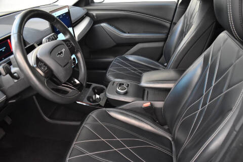 2021 Ford Mustang Mach-E Select