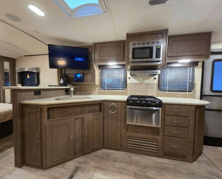 2015 Cruiser RV Enterra