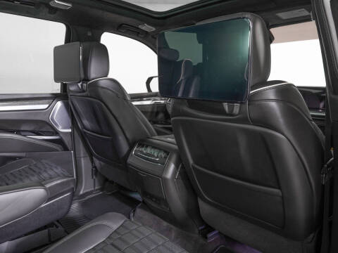 2025 Cadillac Escalade-V