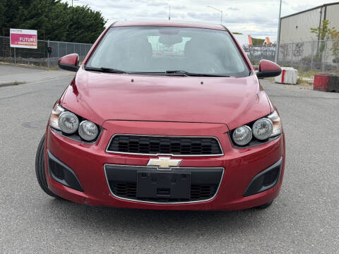2012 Chevrolet Sonic LS