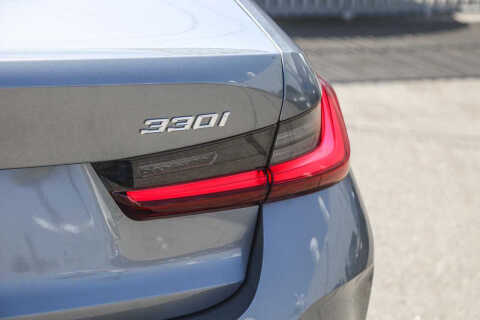 2025 BMW 3 Series 330i xDrive