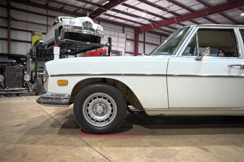 1972 Mercedes-Benz 280-Class